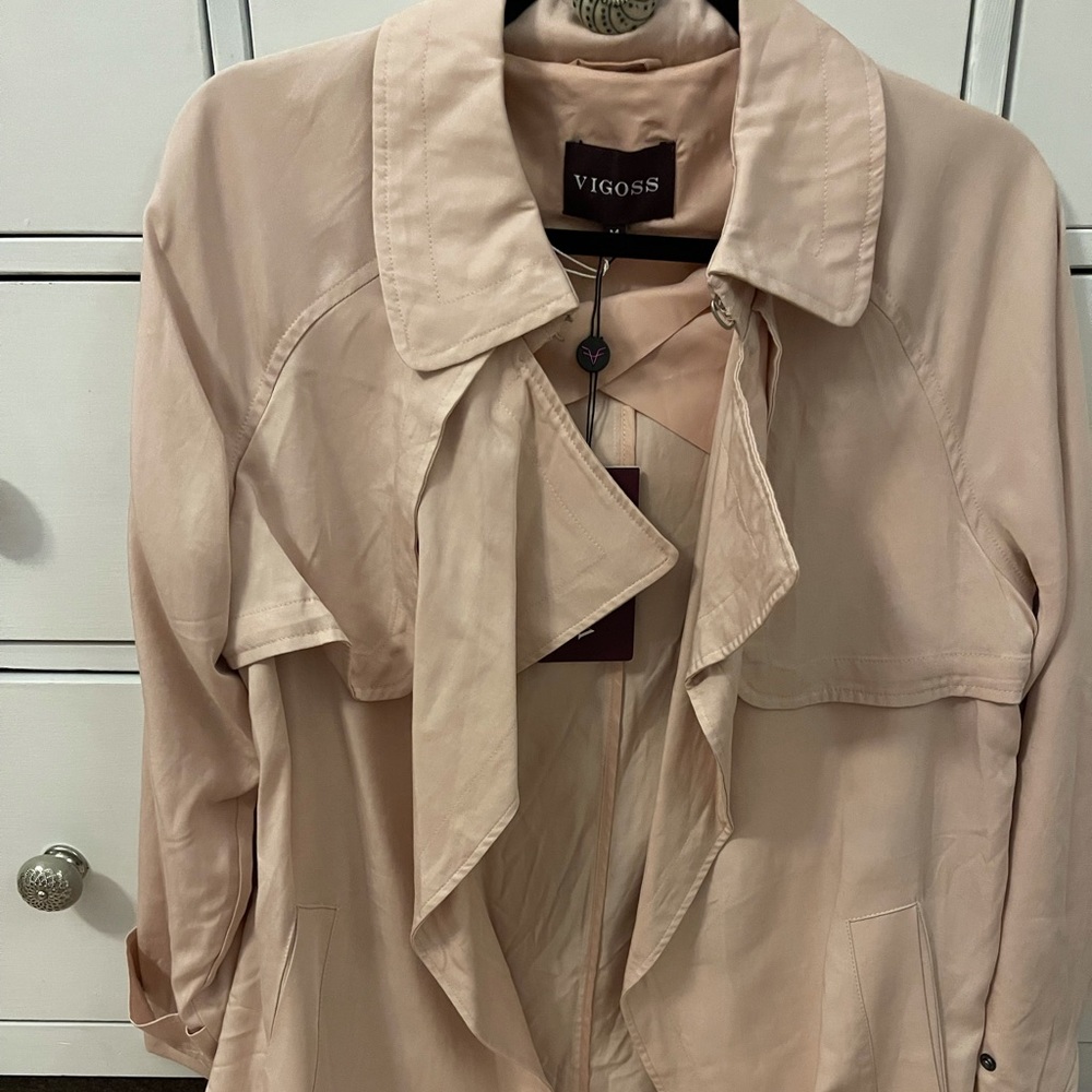 NWT Women’s Vigoss Light Pink Blazer Medium